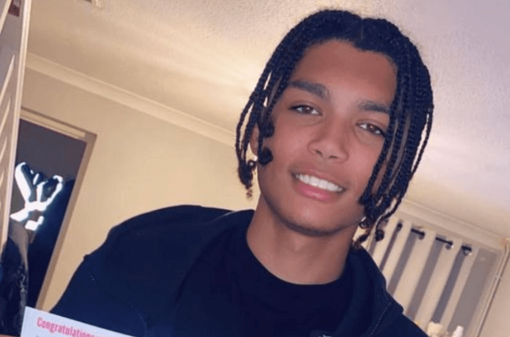 b66cc9ccaaed672948c9ee02fe3ee6dddbb2401c 1000x661