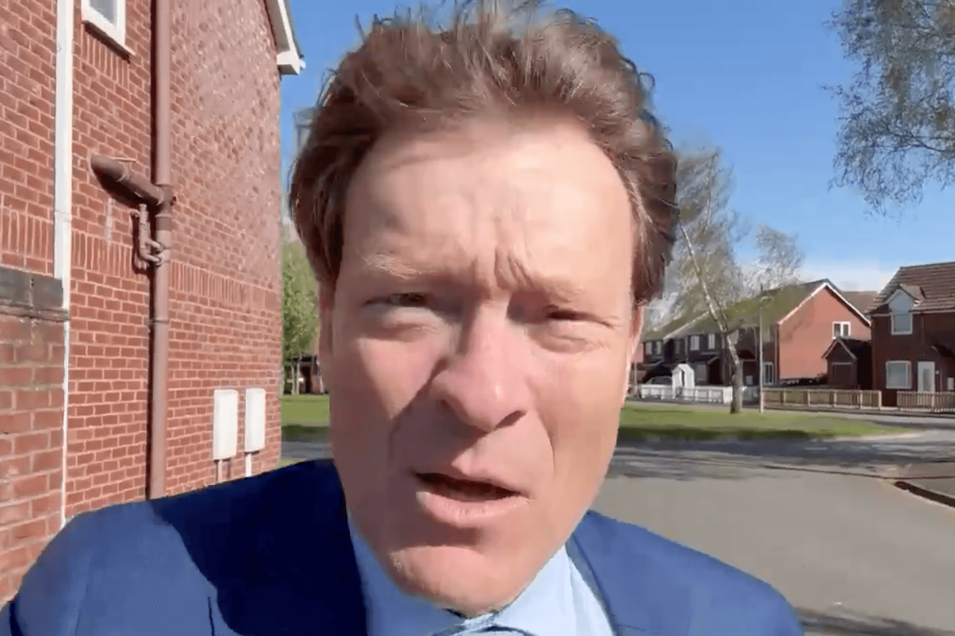 4587d77fde2956da16bc14103d21262424c8963b 1988x1324